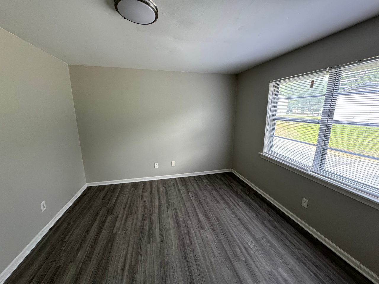 Vista West II - Photo 4 of 44