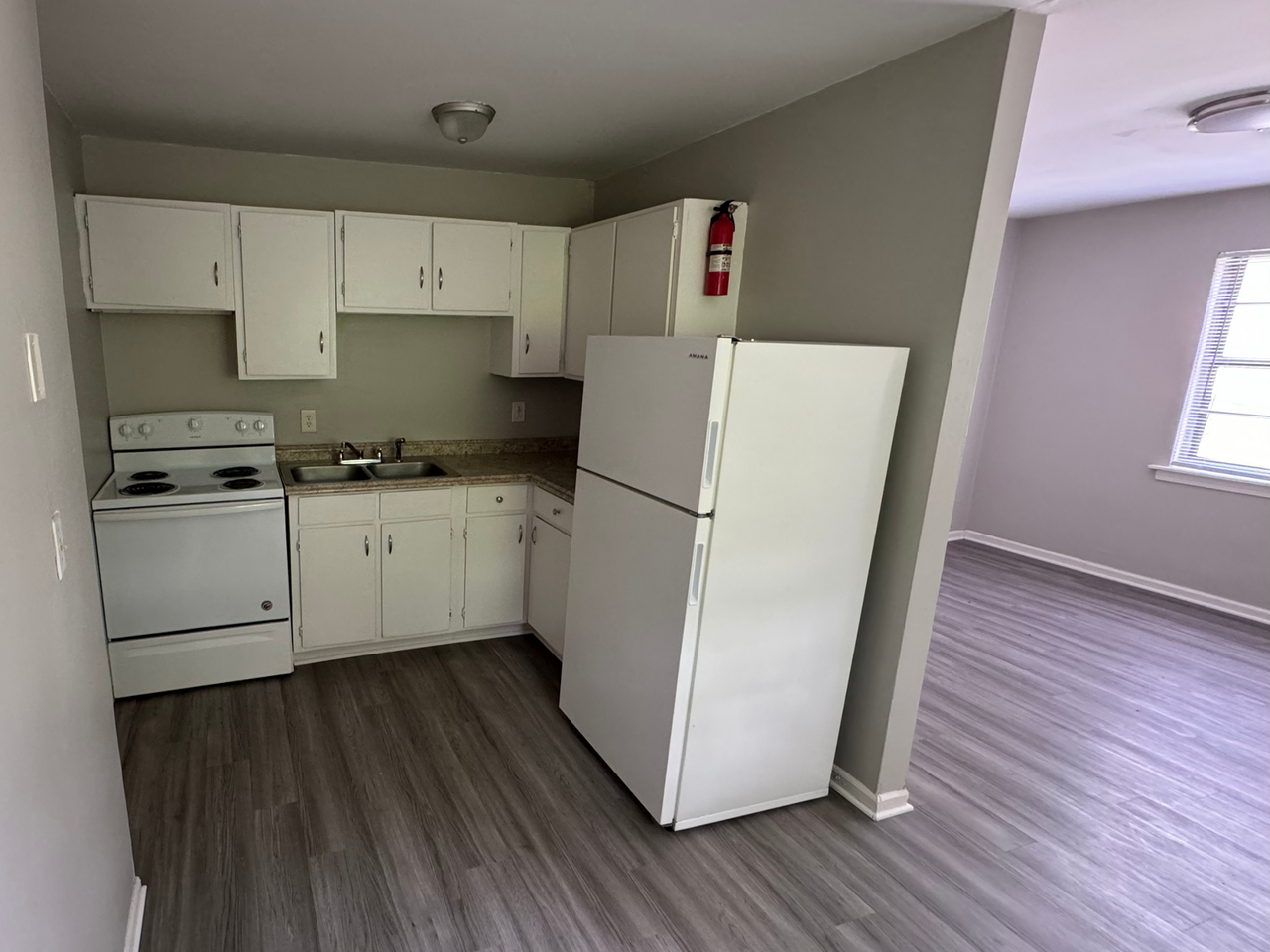 Vista West II - Photo 6 of 44