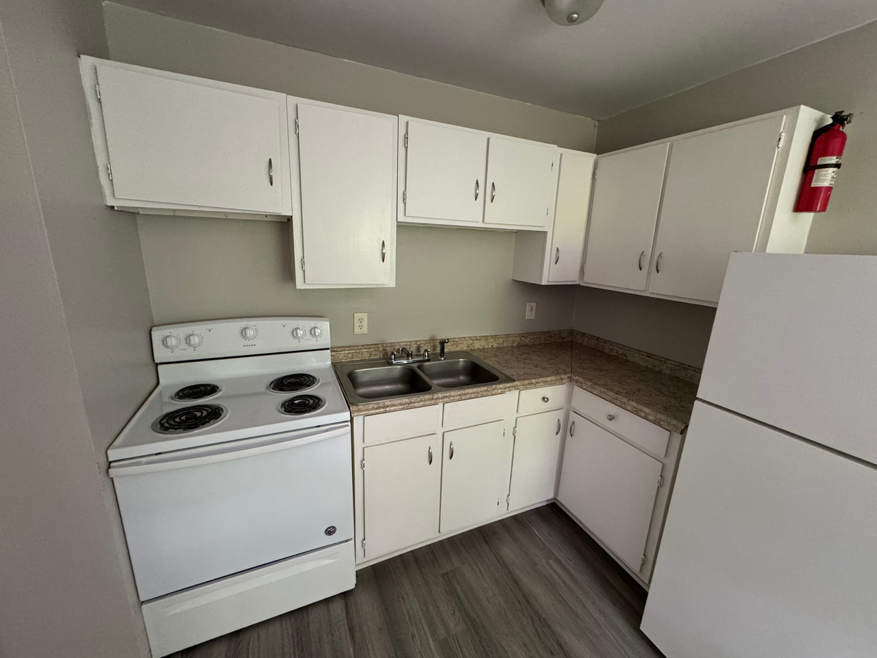 Vista West II - Photo 7 of 44