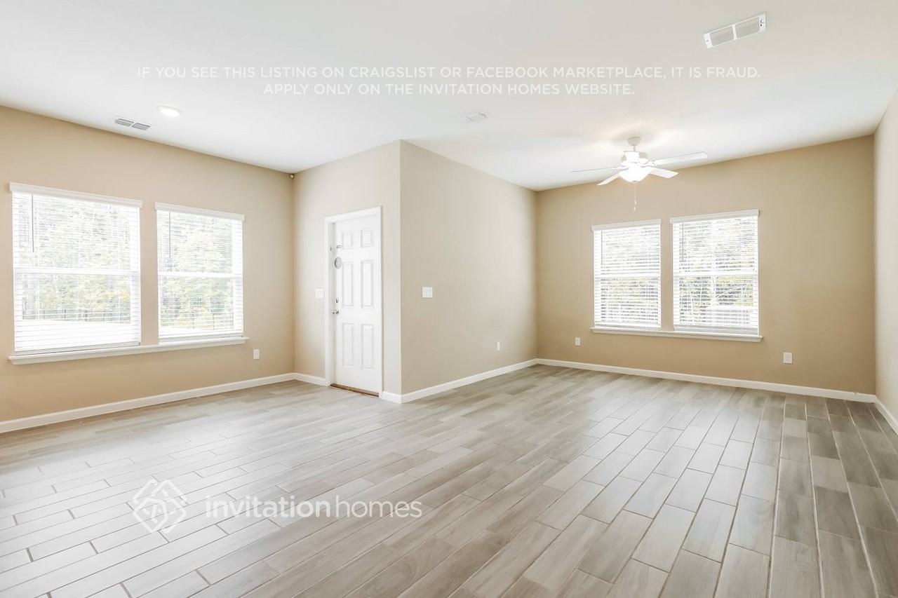 371 Cherry Ridge Dr - Photo 5 of 18