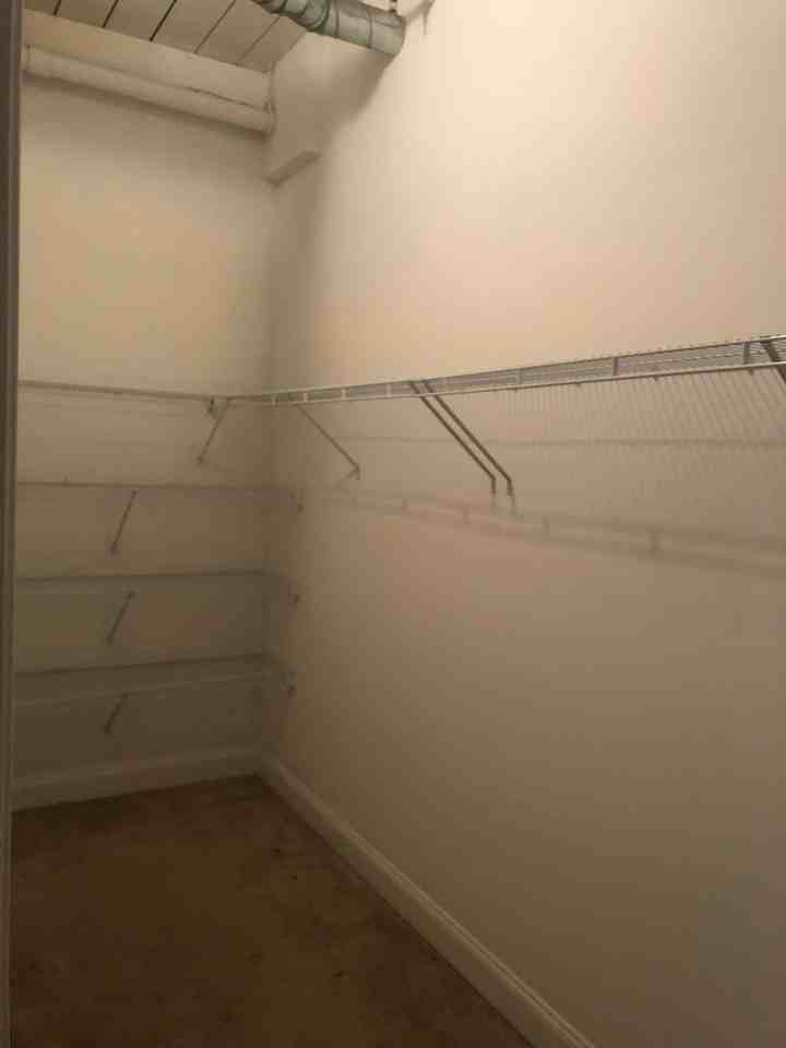 Franklin View Terrace - Photo 6 of 12