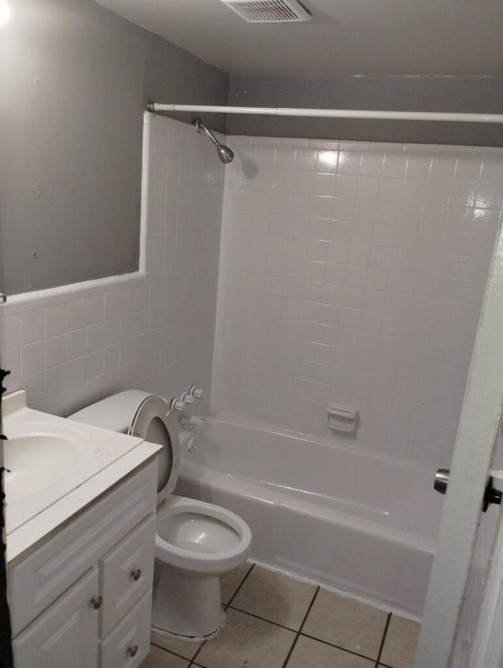 609 ALLEN DR LLC - Photo 6 of 10