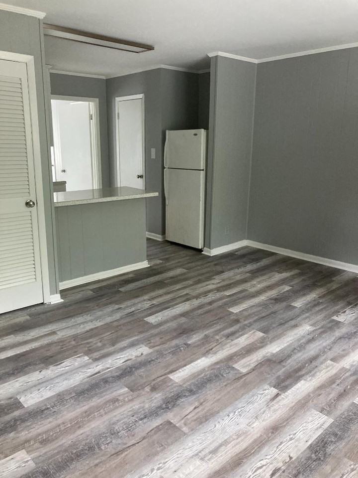 Cobblestone - Photo 3 of 6