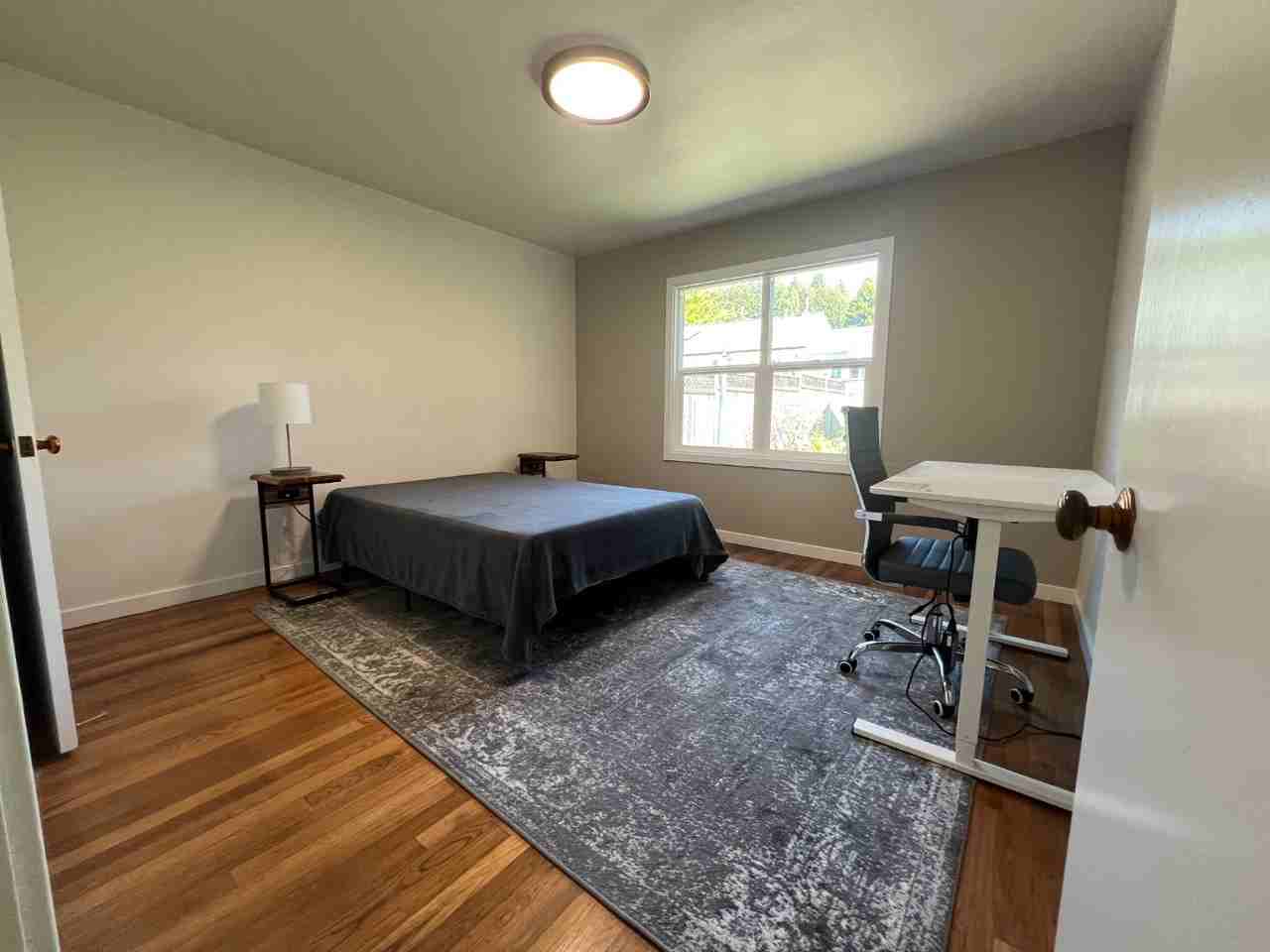 1360 B St - Photo 2 of 9