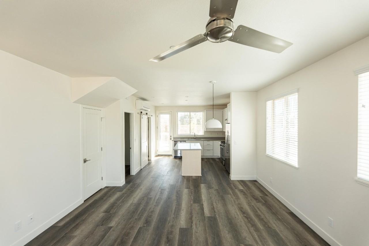 Barlow Crossing Townhomes - Photo 3 of 10