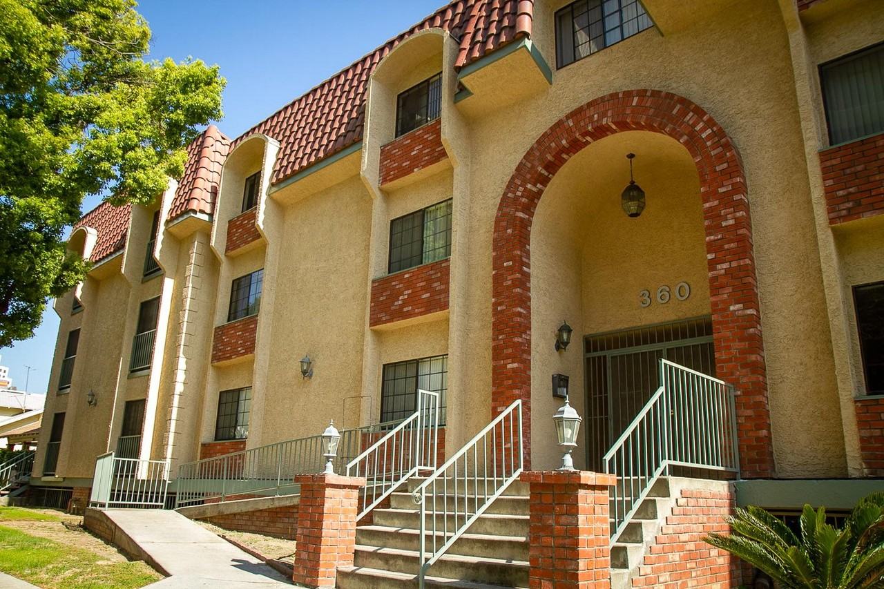 PN - 360 Pioneer Drive - Photo 2 of 3