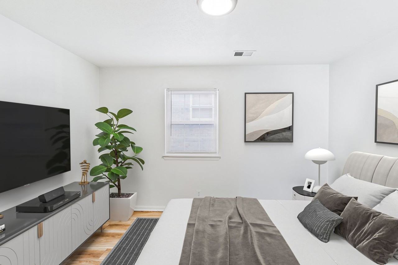 Foreman Apartments - Photo 5 of 50