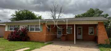 featured image of 2709 39th St