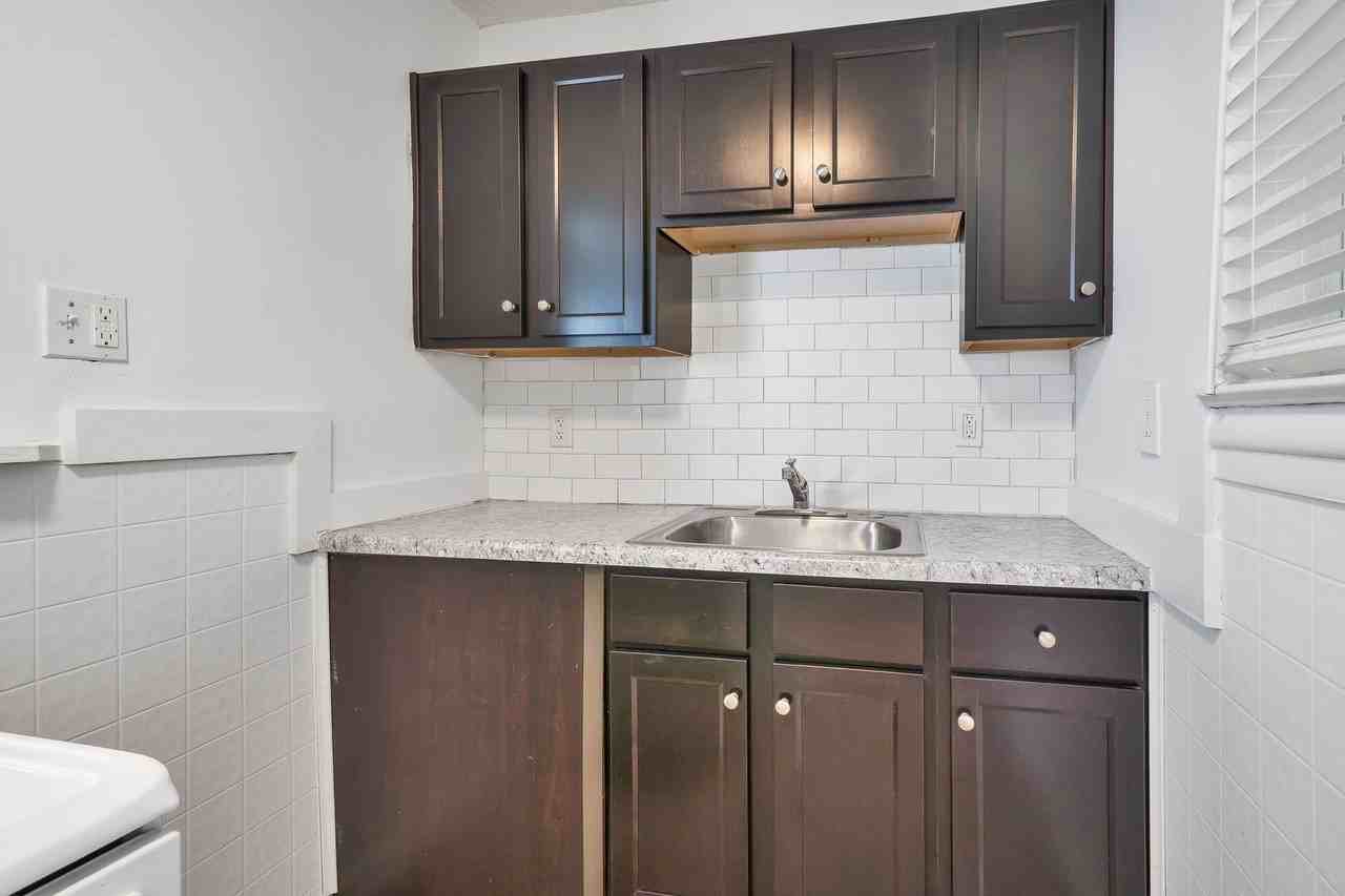 The Ritz - Photo 4 of 37