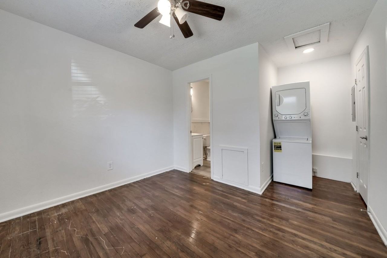 The Ritz - Photo 7 of 37