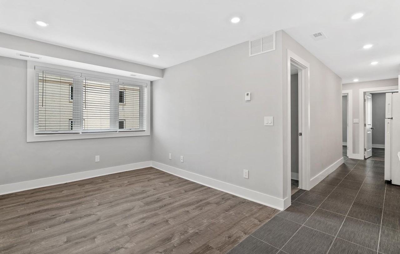 3321 13th St. SE - Photo 3 of 8