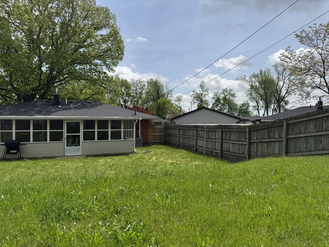 2144 Mountview Circle - Photo 3 of 21