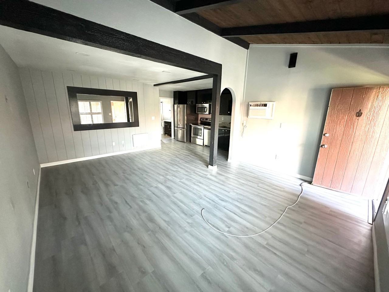 1000 W Macarthur Blvd #130 - Photo 3 of 19