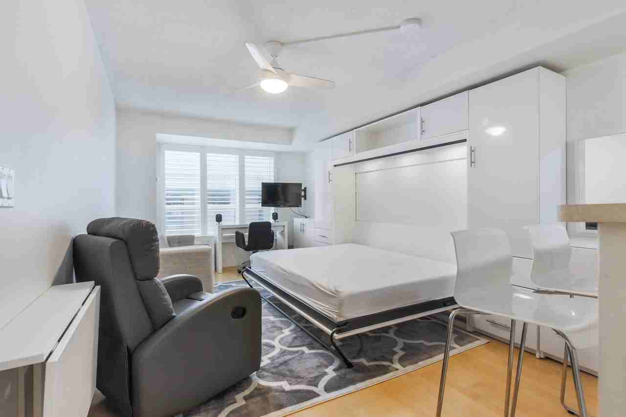 109 - 109 Front Street East #340 - Photo 5 of 10
