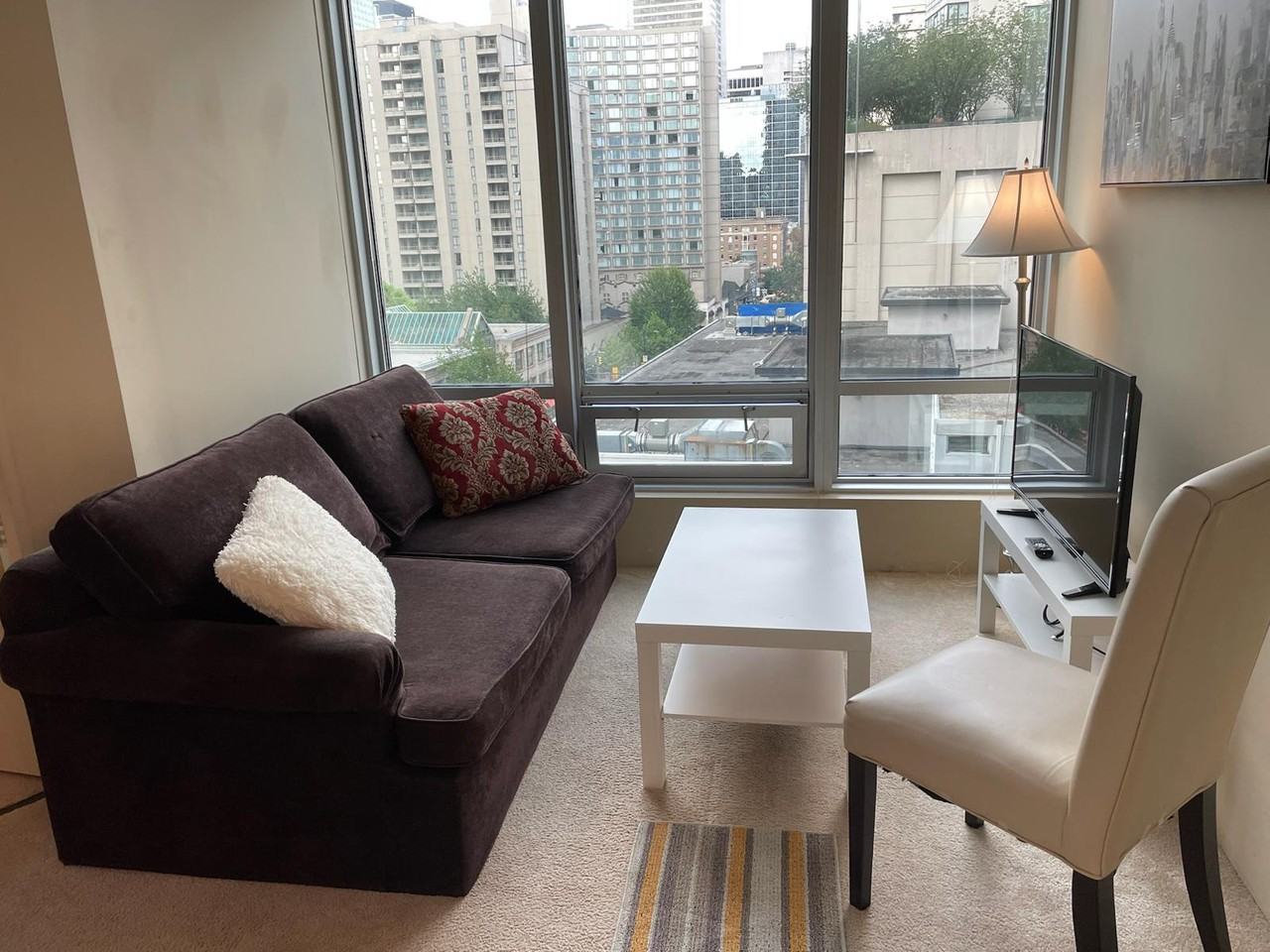 989 Nelson St - Photo 2 of 19