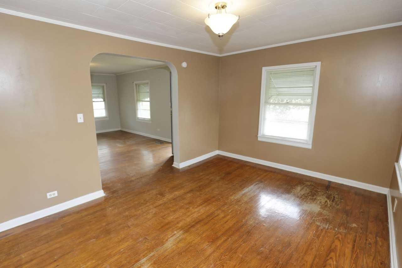 3699 Highway 77 - Photo 3 of 9