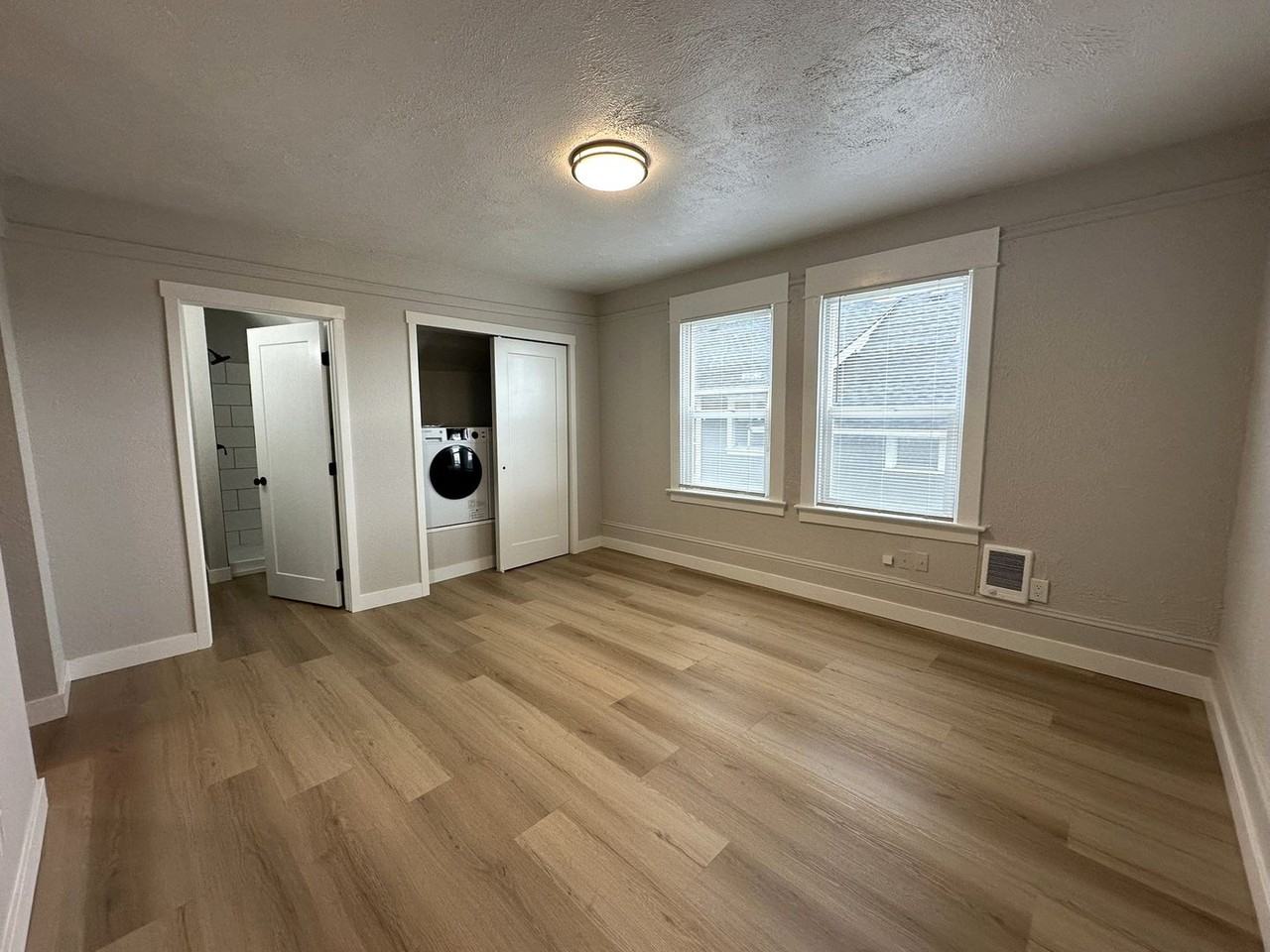 2317 Grand- 5 Unit - Photo 6 of 50
