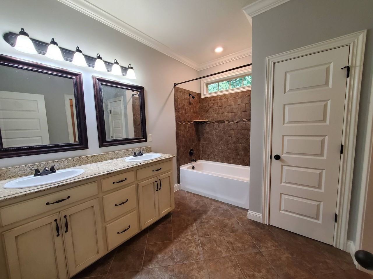 3847 Napa Dr - Photo 6 of 10