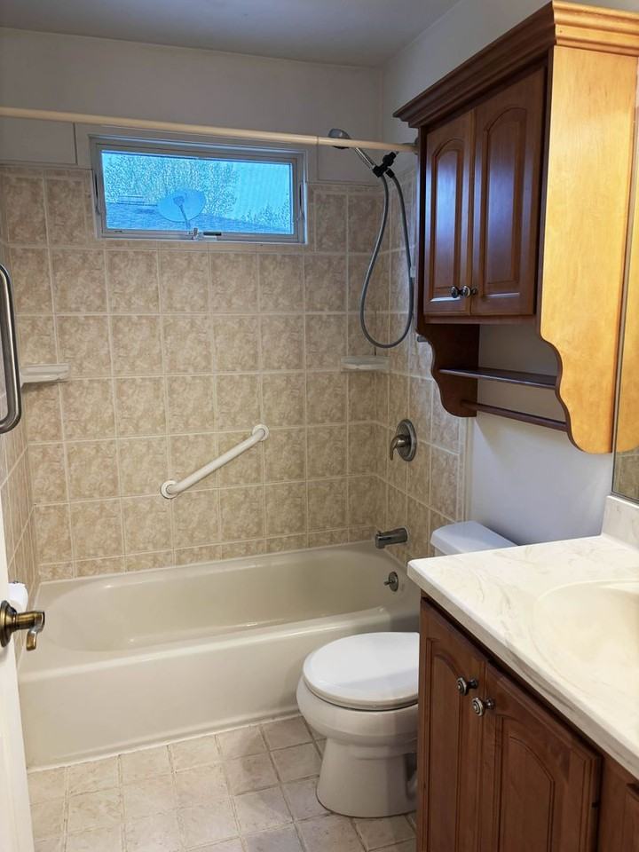 524 Lane St - Photo 7 of 18
