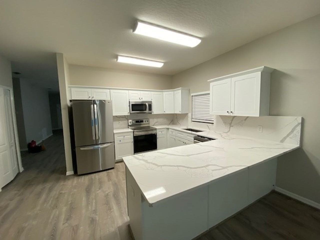 5212 Outlook Dr - Photo 4 of 43