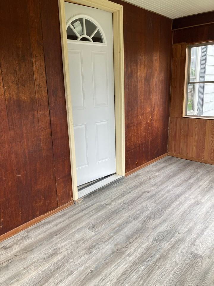 2228 W 7th St - Photo 4 of 18