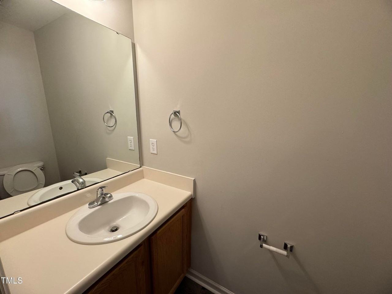2615 Vega Ct - Photo 3 of 22