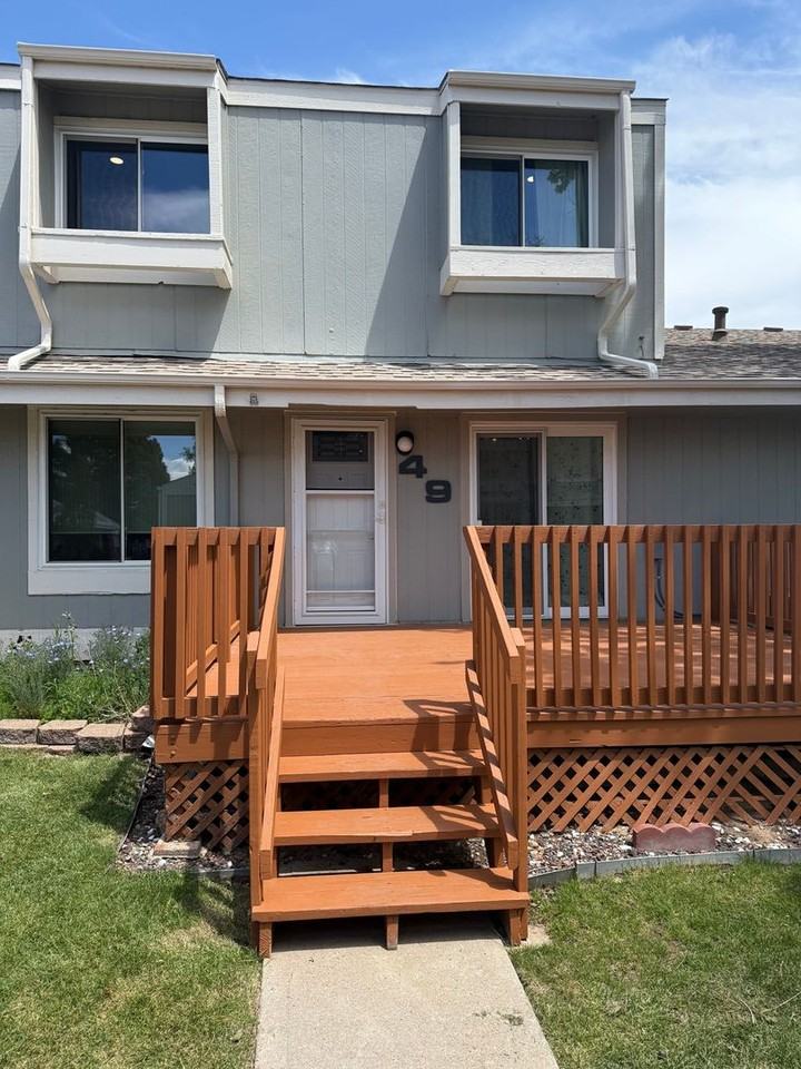 8776 Chase Dr - Photo 2 of 29