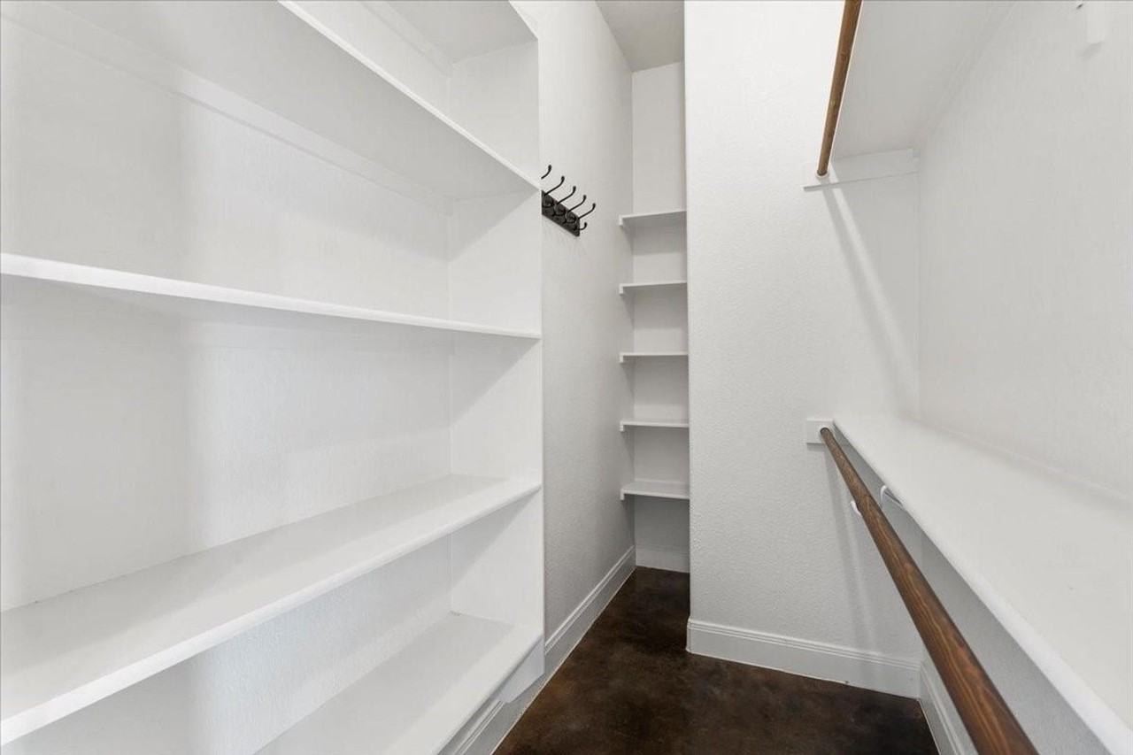 131 Mokulua Ln - Photo 3 of 23