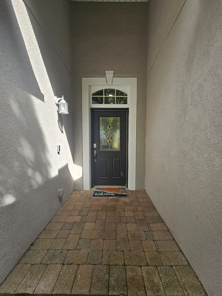 413 Victoria Hills Dr - Photo 2 of 49