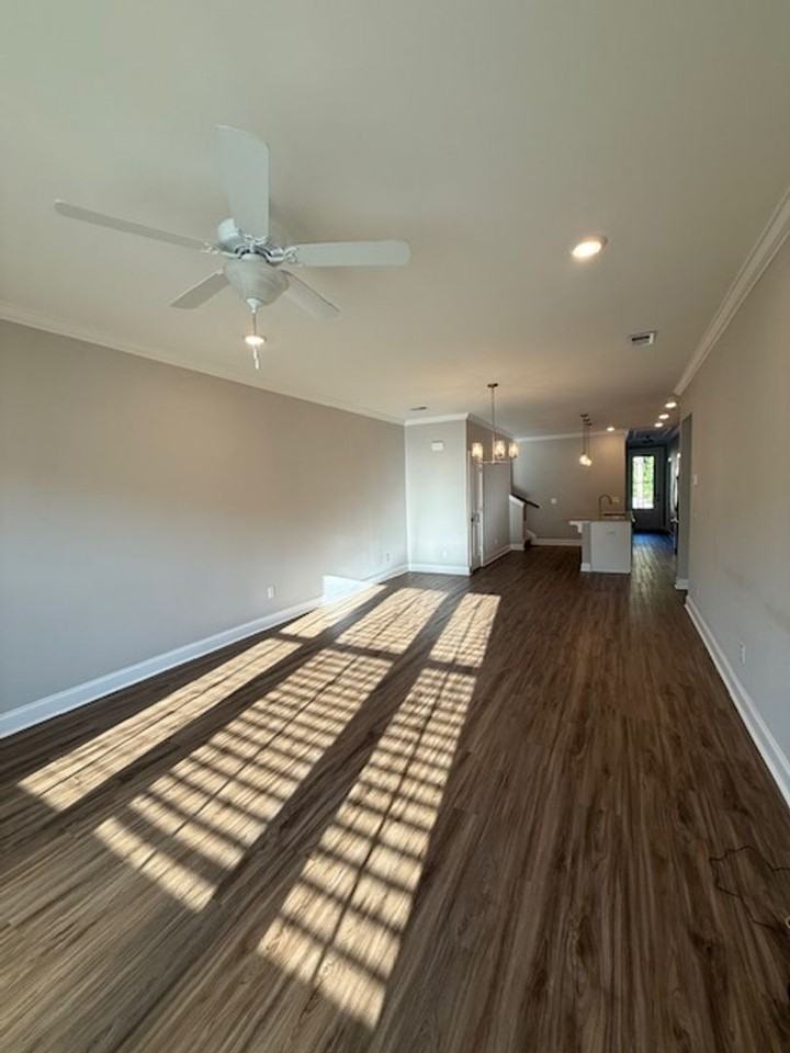 362 Bleecker St S - Photo 4 of 18