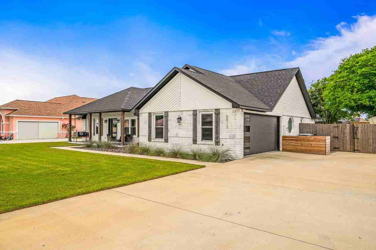 6015 Chandelle Cir - Photo 2 of 50