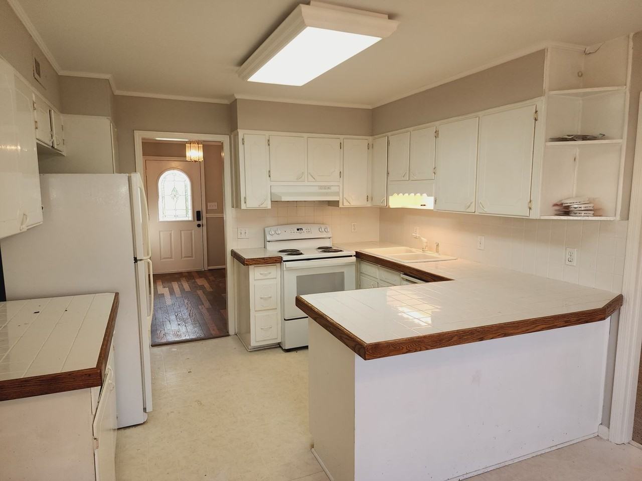 1856 Catala Rd - Photo 7 of 25