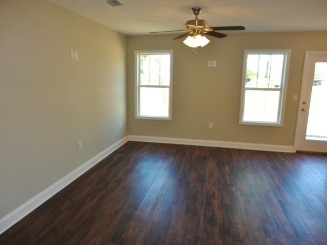 4662 Sara Rd - Photo 2 of 21