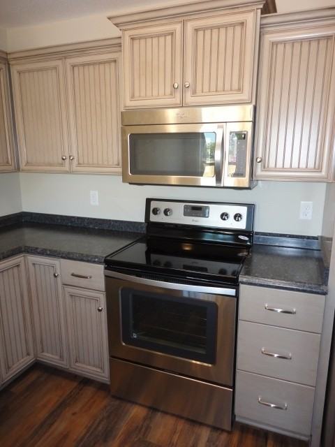 4662 Sara Rd - Photo 6 of 21