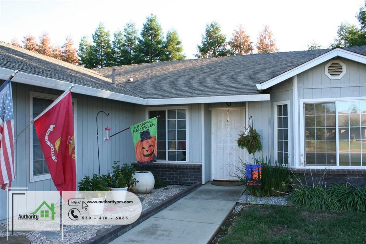 1785 Trumpet Dr - Photo 2 of 28