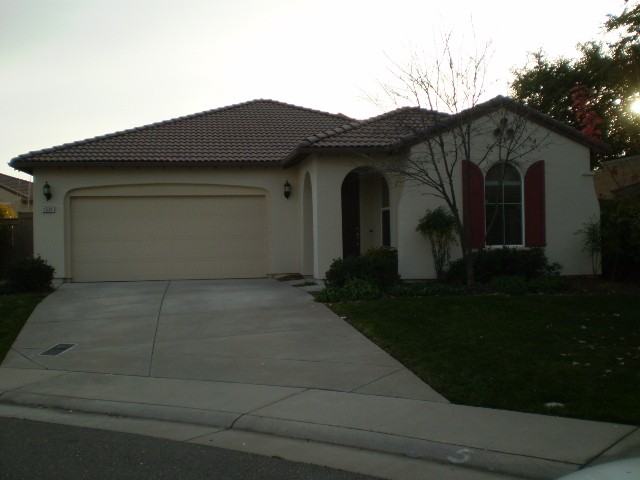 1531 Kearns Ct - Photo 3 of 26