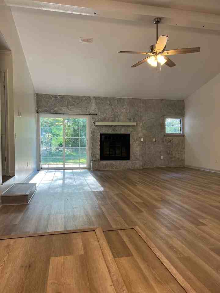 185 Hickory Tree Ln - Photo 2 of 30