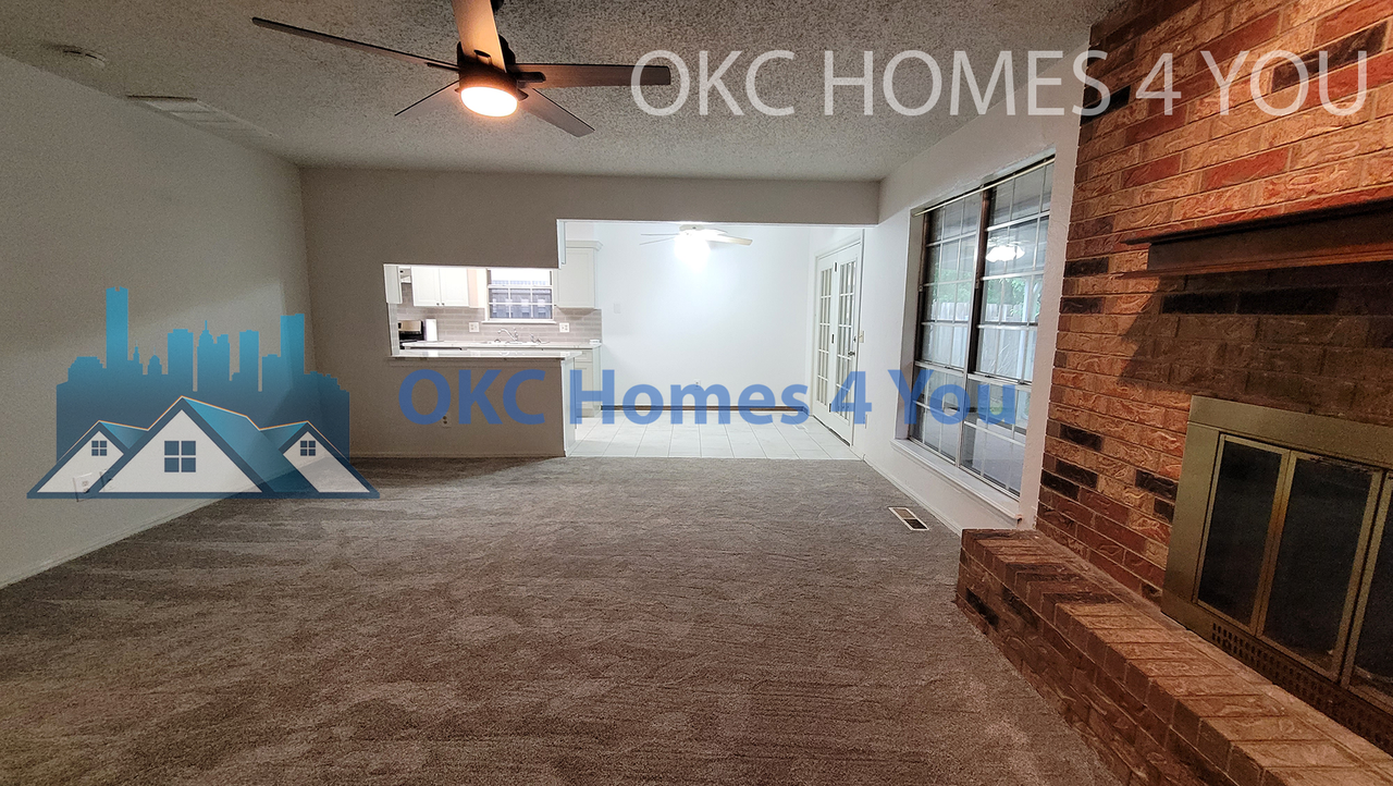 1305 Creek Dr - Photo 4 of 19