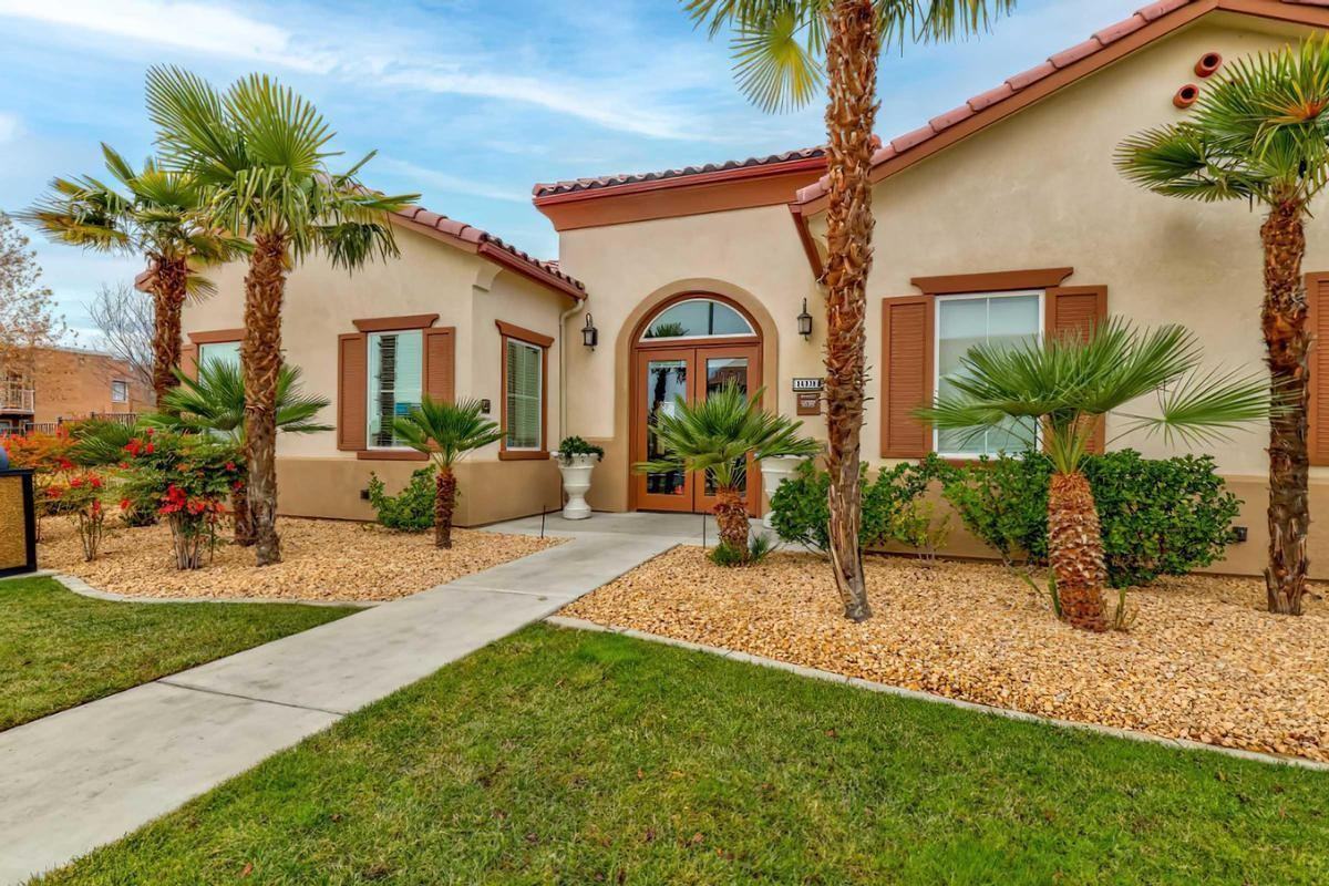 14374 Borego Rd - Photo 3 of 26