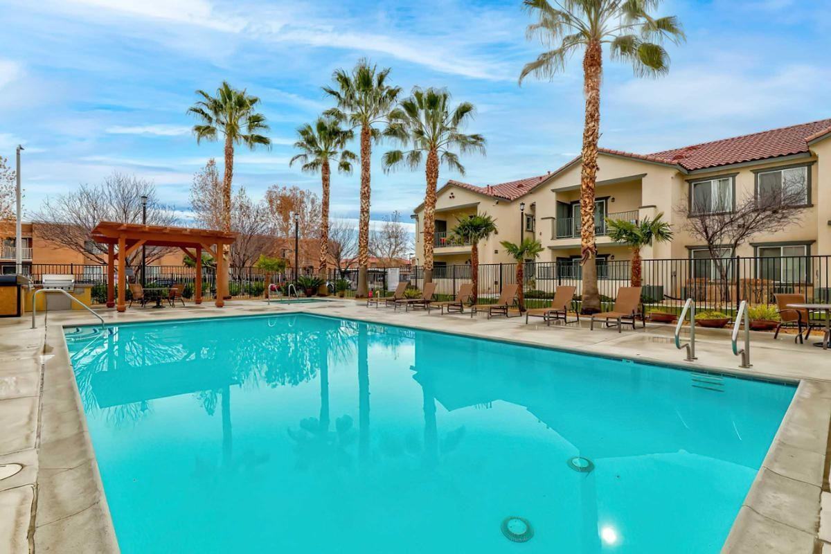 14374 Borego Rd - Photo 6 of 26