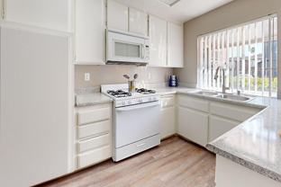 1725 E G St - Photo 1 of 1