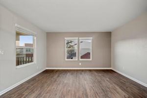 featured image of 1211 W 6th St