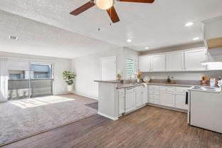 1369 N Willow Ave - Photo 1 of 1