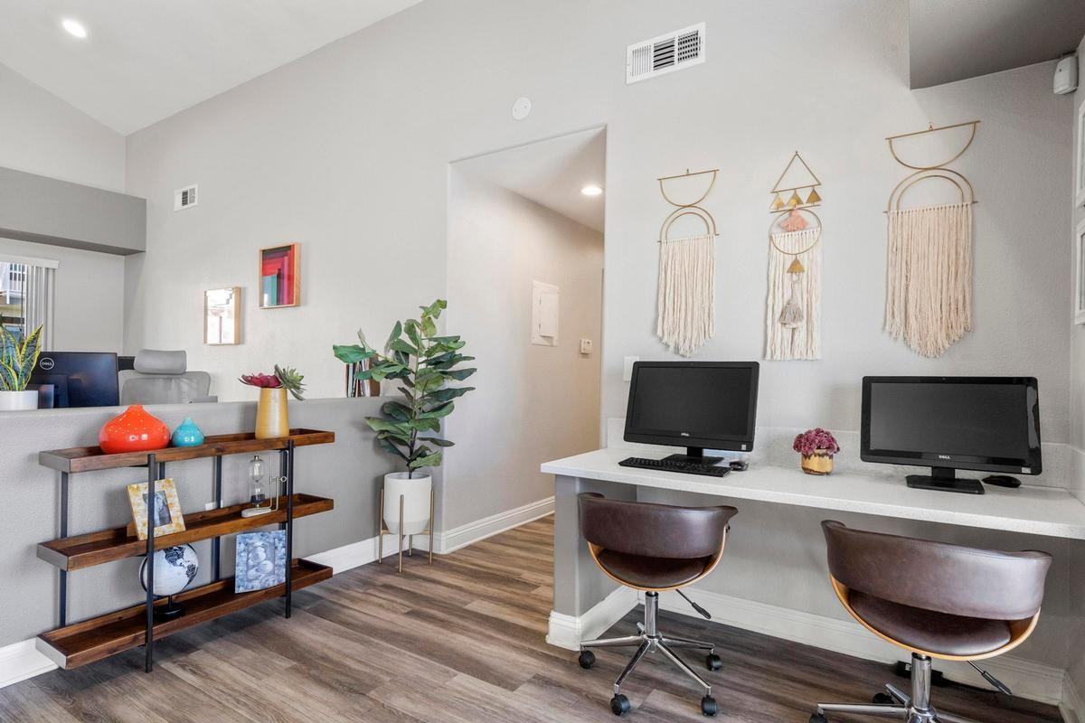 1203 E Central Ave - Photo 7 of 45