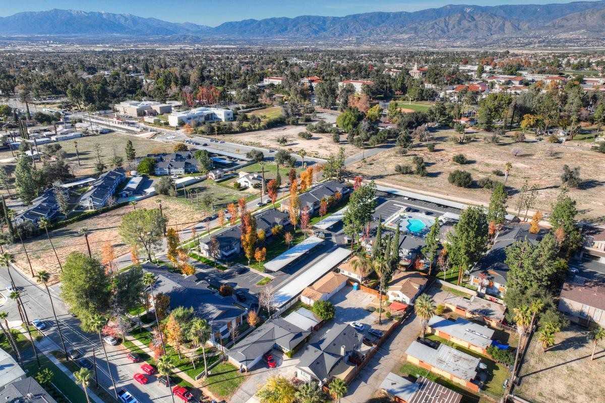 1203 E Central Ave - Photo 7 of 45