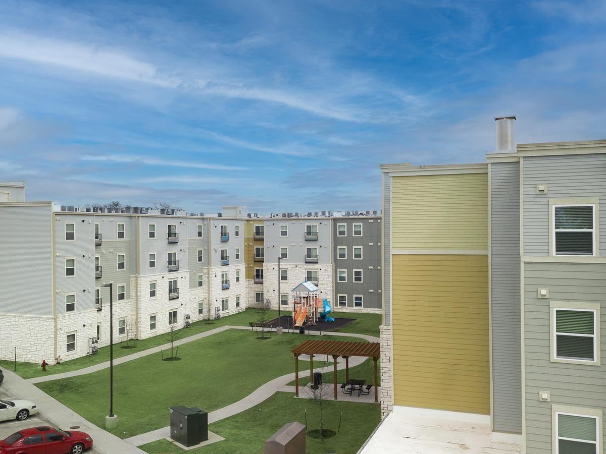 4520 Ambassador Way - Photo 3 of 38