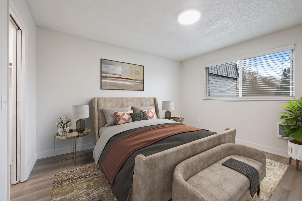 607 Williams Ave S - Photo 5 of 18