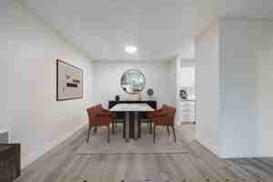 featured image of 607 Williams Ave S