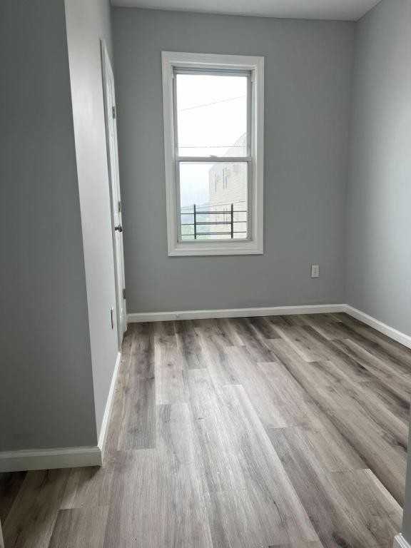 157 Voss Ave - Photo 4 of 6