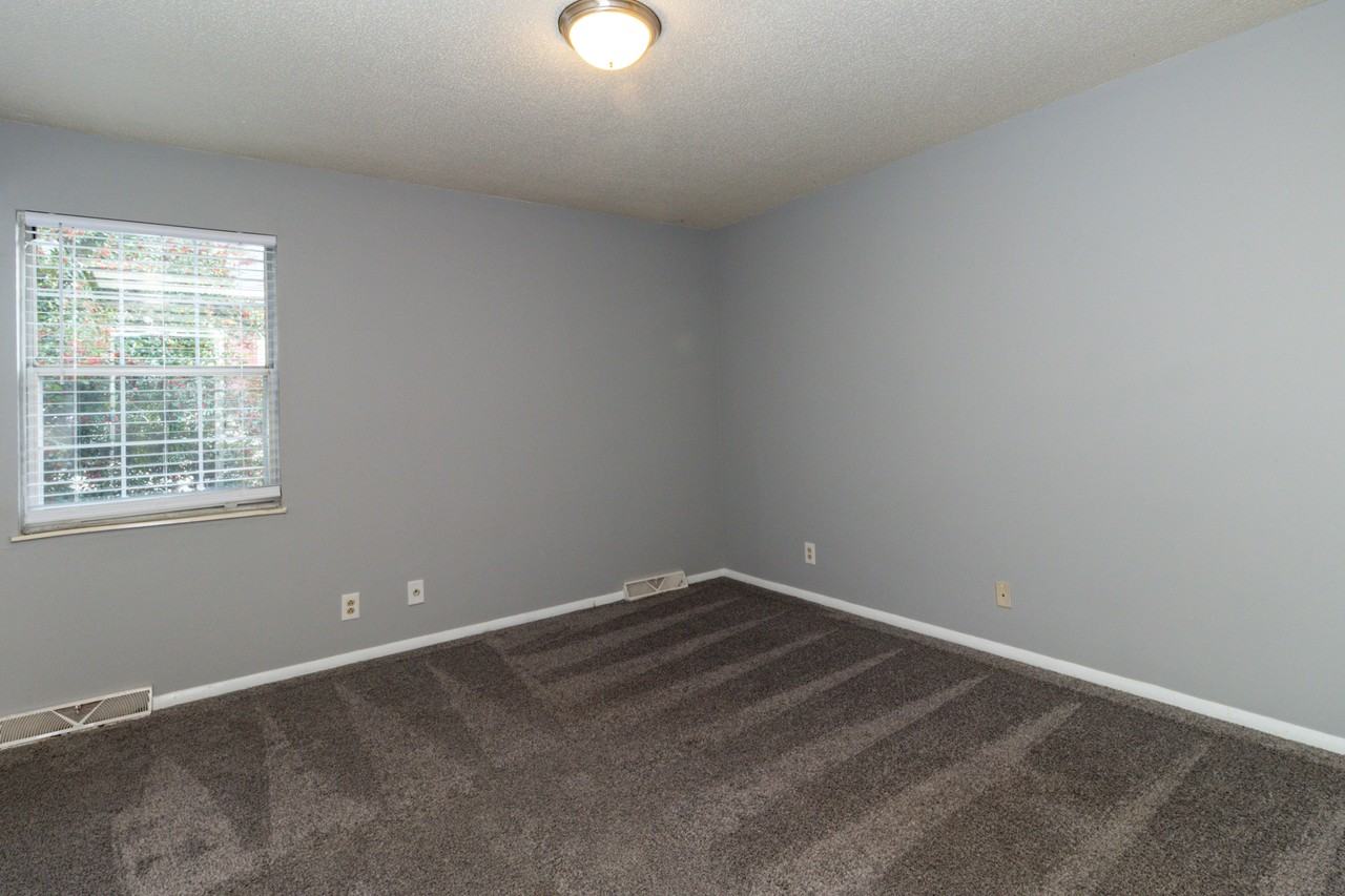 9157 Cedarpark Ln #B - Photo 5 of 18